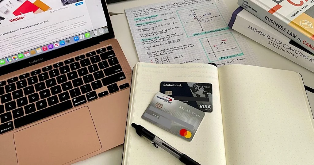 Credit Cards for Students: Essential Tips and Cautions